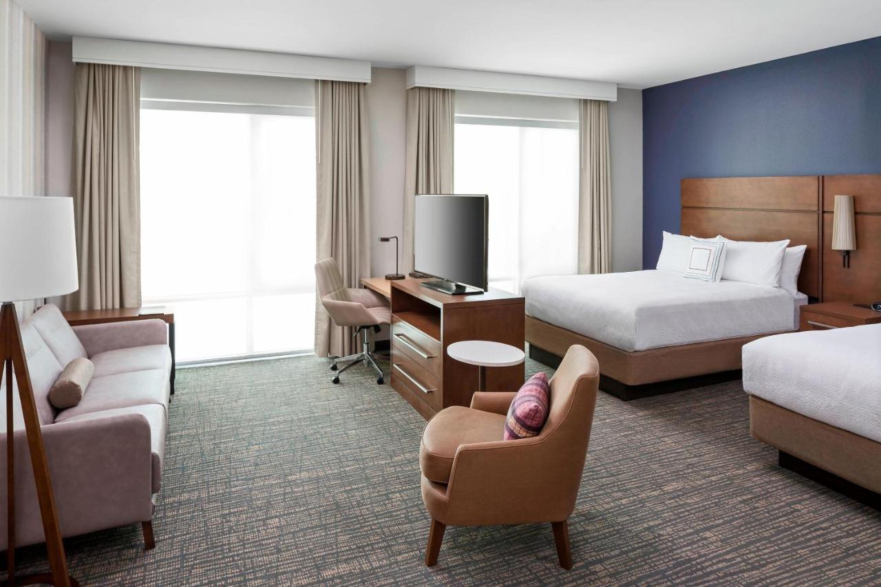 Residence Inn By Marriott Greenville Downtown Bagian luar foto