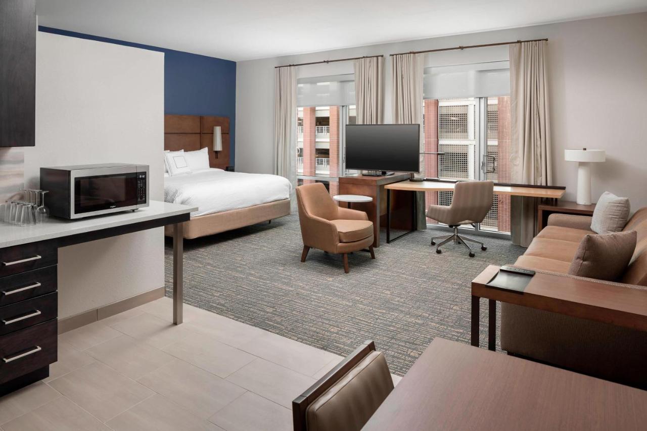 Residence Inn By Marriott Greenville Downtown Bagian luar foto