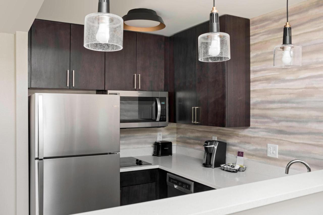 Residence Inn By Marriott Greenville Downtown Bagian luar foto