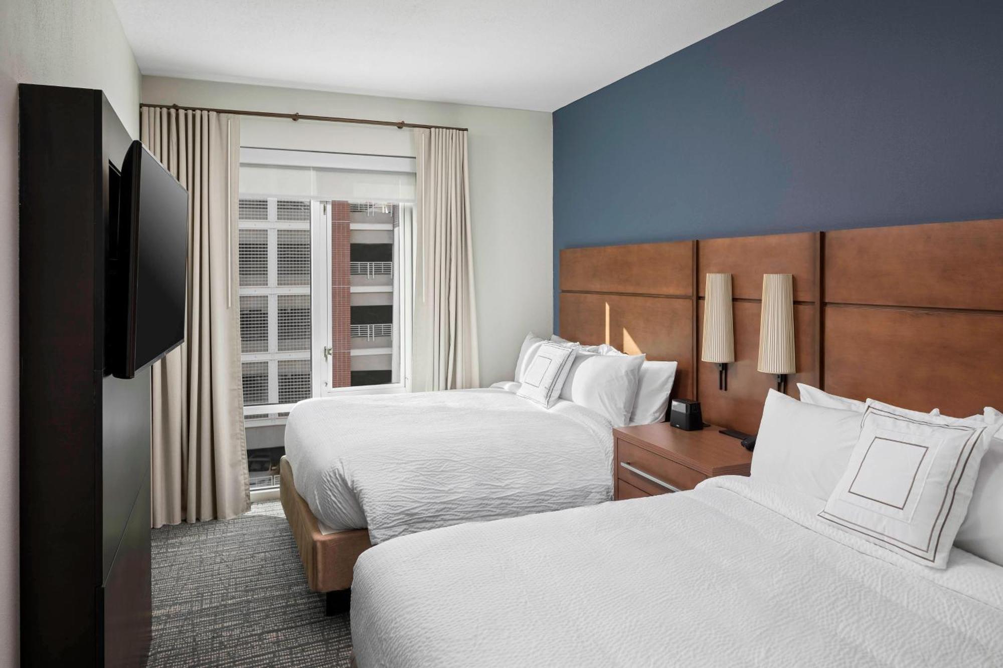 Residence Inn By Marriott Greenville Downtown Bagian luar foto