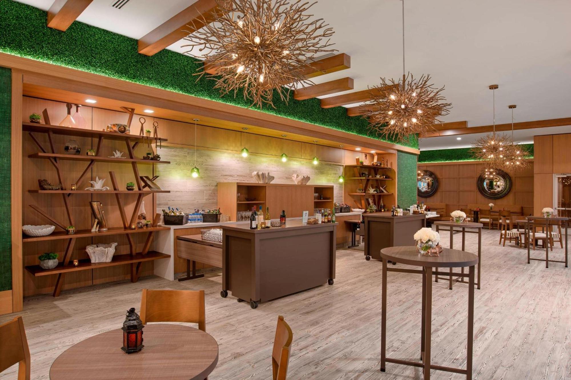 Residence Inn By Marriott Greenville Downtown Bagian luar foto