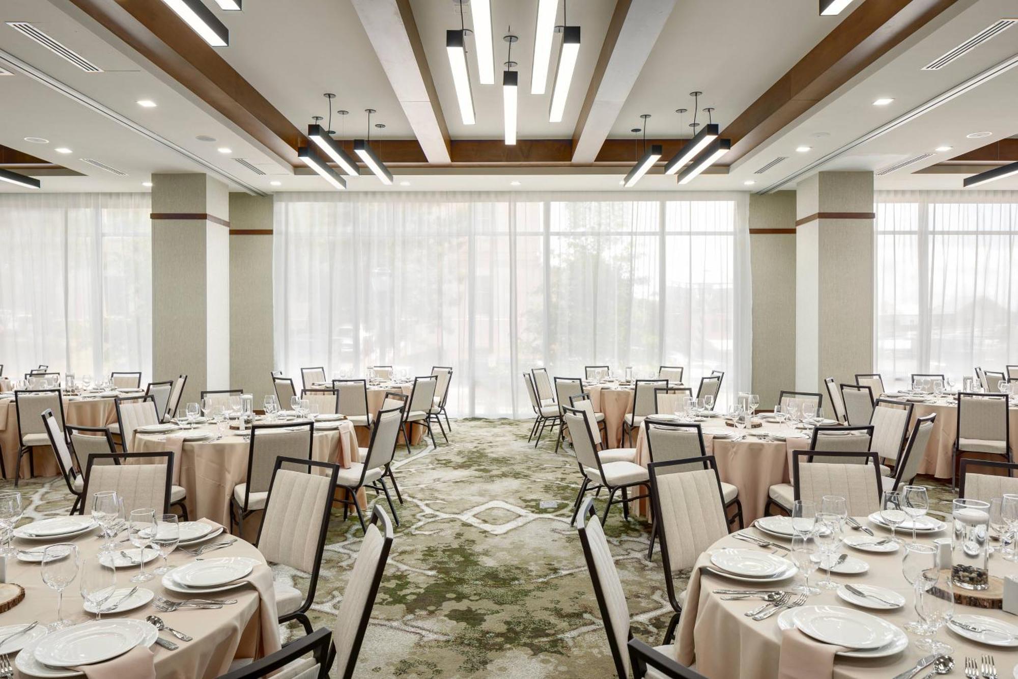 Residence Inn By Marriott Greenville Downtown Bagian luar foto